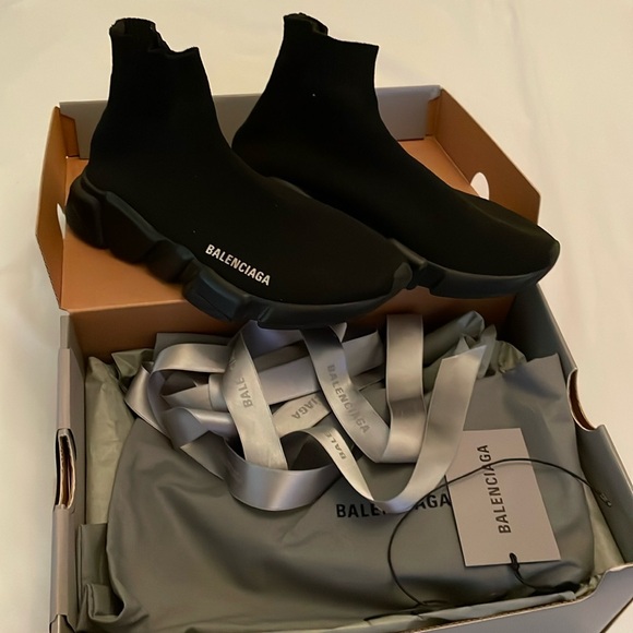 BALENCIAGA SPEED RECYCLED KNIT SNEAKER - Picture 2 of 14